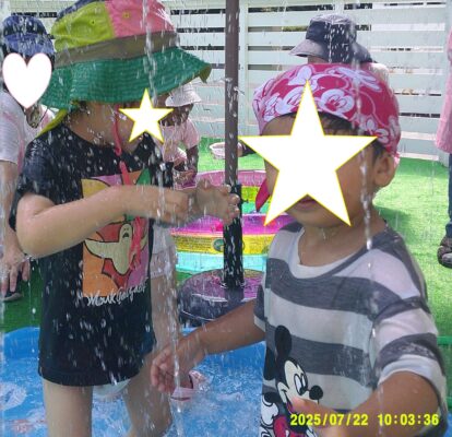 つくば市ルンルン保育園春日⛱水遊び満喫中🌞