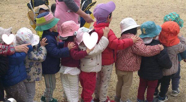 つくば市ルンルン保育園春日🚆電車ごっこで楽しく移動中🎵